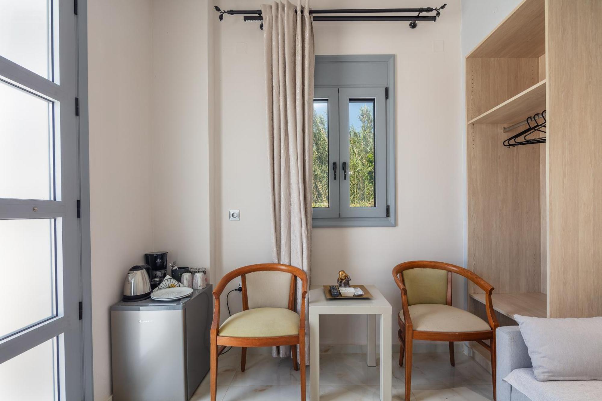 Hotel Iosifina, 80 Metres From Episkopi Beach! Drámia Szoba fotó